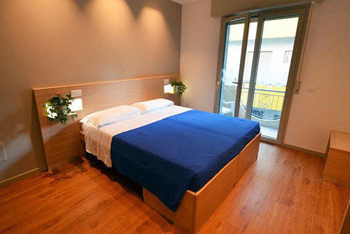 Hotel Liane Riccione Bagian luar foto